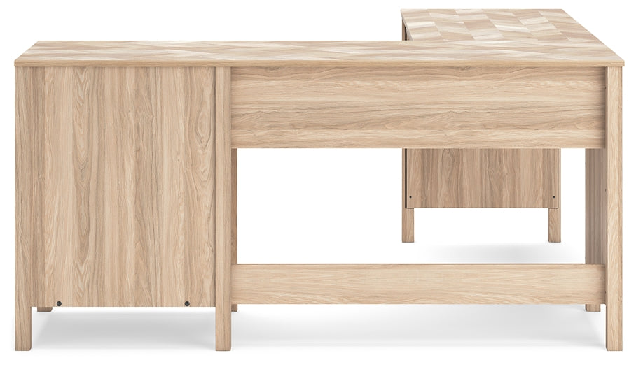 Battelle 60" Home Office Desk with Return Signature Design by Ashley®