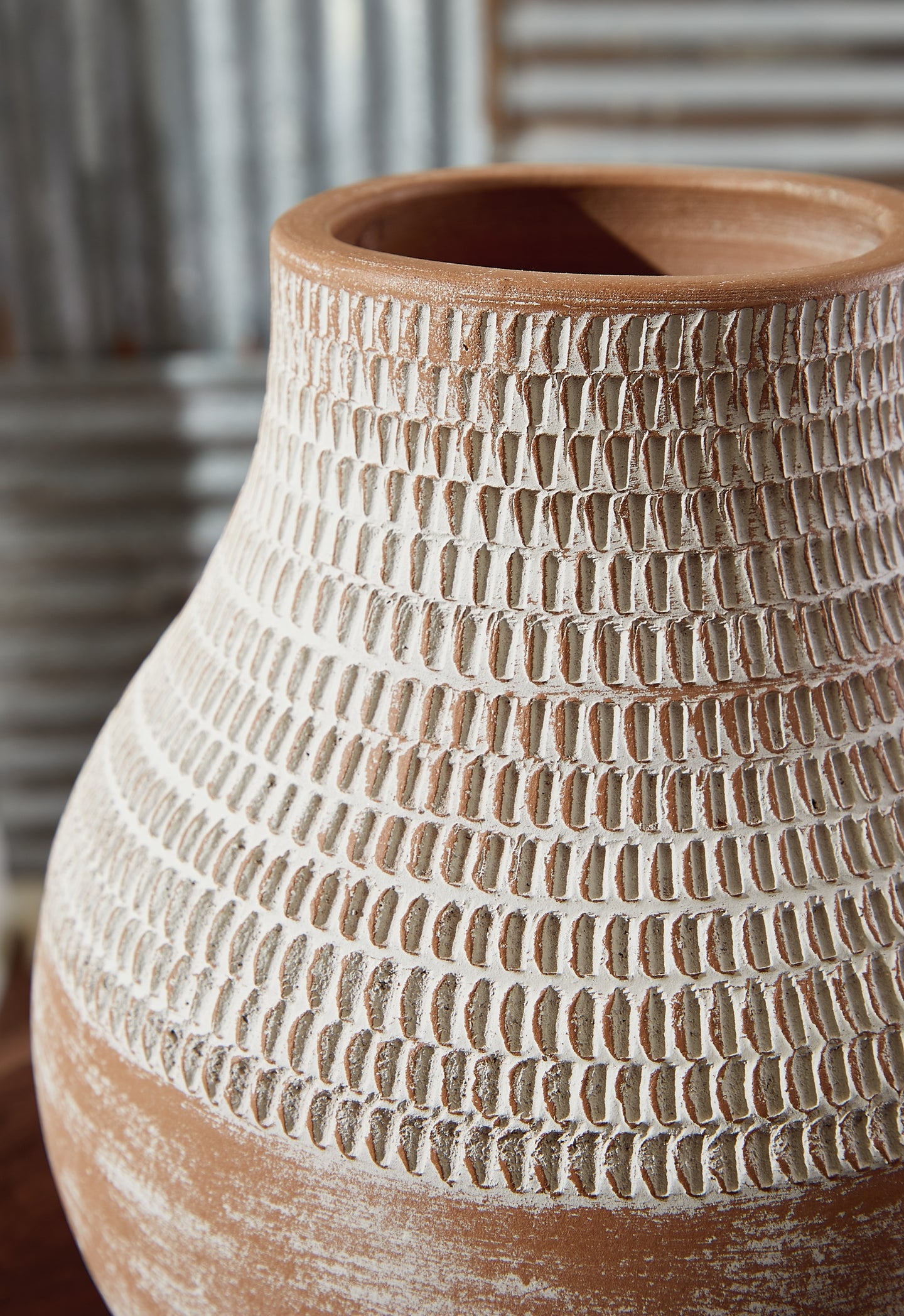 Reclove Vase Signature Design by Ashley®