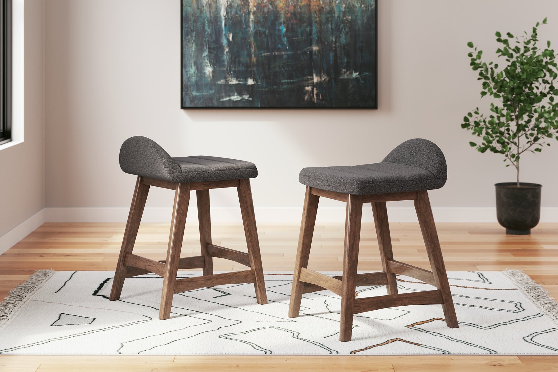Lyncott Counter Height Dining Table and 4 Barstools Signature Design by Ashley®