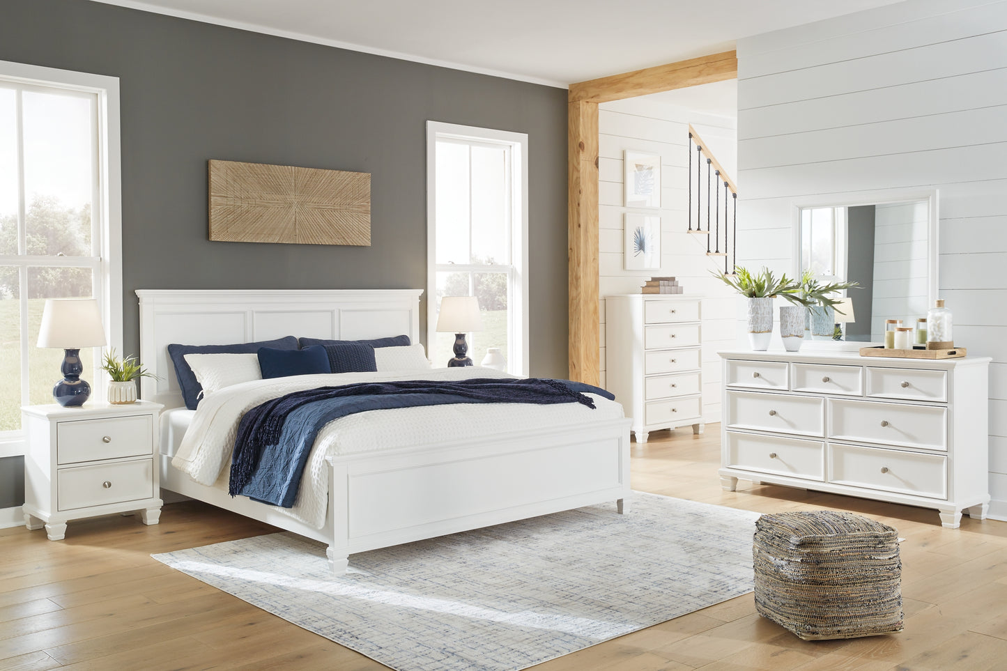 Fortman King Panel Bed with Mirrored Dresser, Chest and 2 Nightstands Signature Design by Ashley®