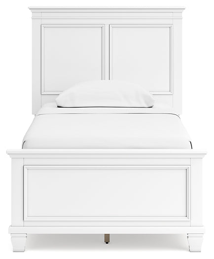 Fortman Twin Panel Bed with Mirrored Dresser and 2 Nightstands Signature Design by Ashley®