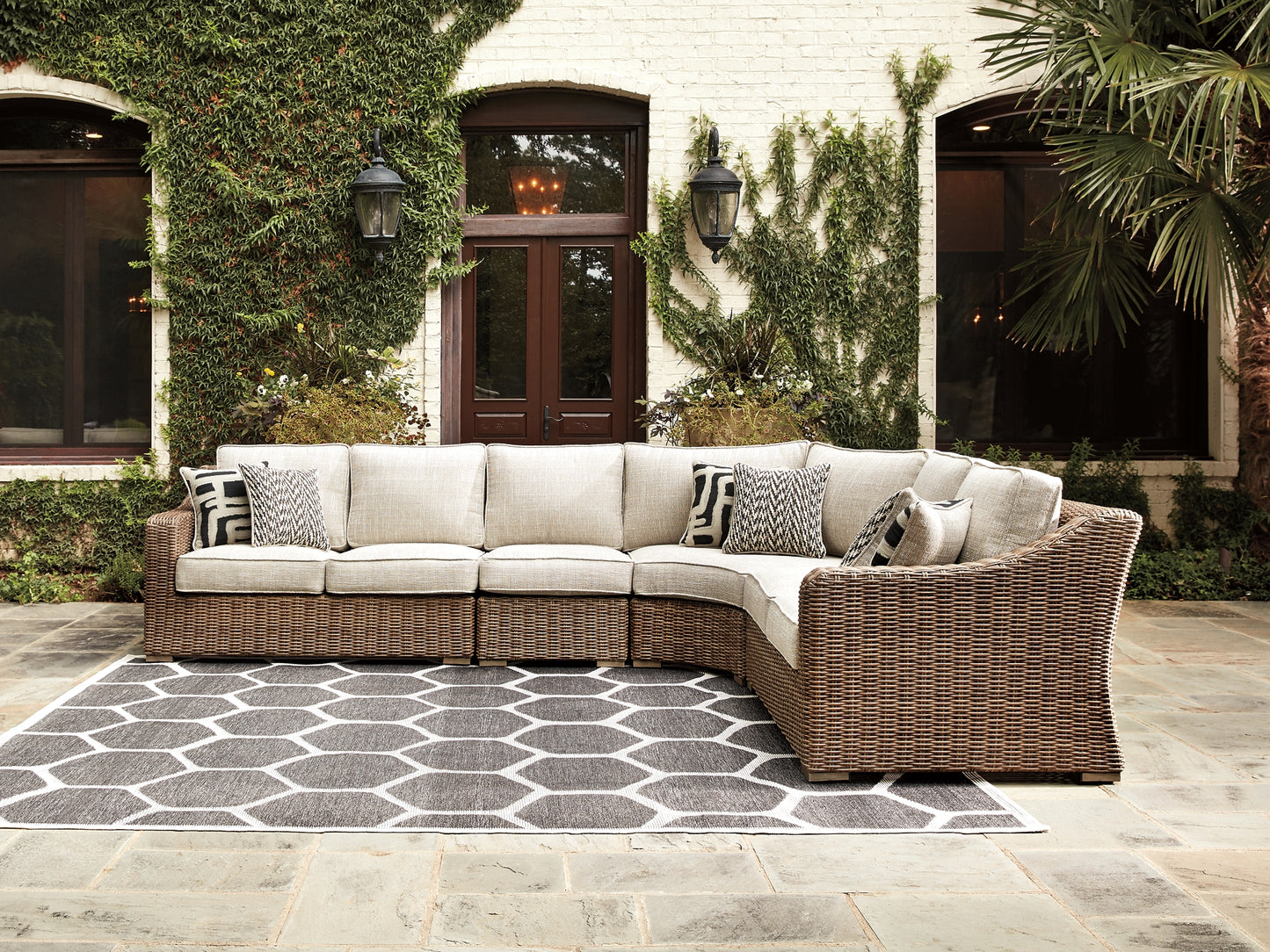 Beachcroft 4-Piece Outdoor Seating Set Signature Design by Ashley®