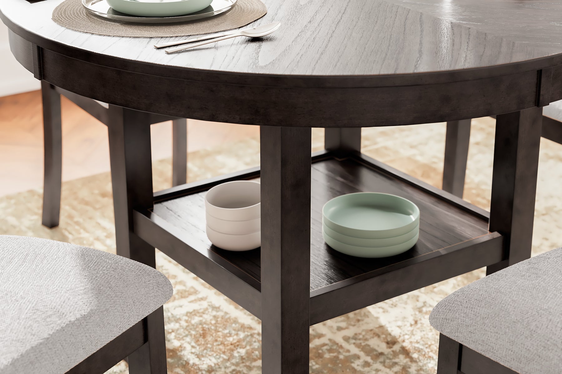 Langwest Dining Room Table Set (5/CN) Signature Design by Ashley®