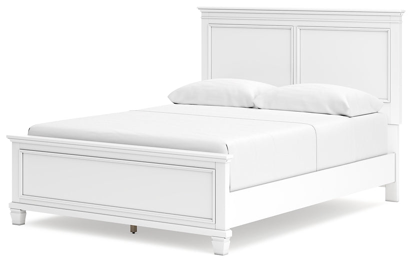 Fortman Queen Panel Bed with Mirrored Dresser and Chest Signature Design by Ashley®