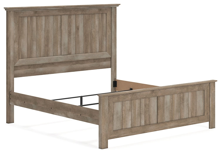 Yarbeck King Panel Bed with Mirrored Dresser and Chest Signature Design by Ashley®