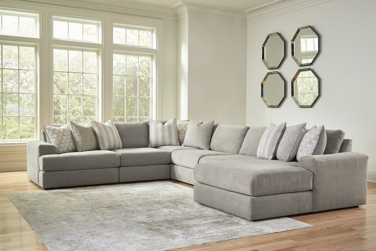 Avaliyah 6-Piece Sectional with Ottoman Signature Design by Ashley®