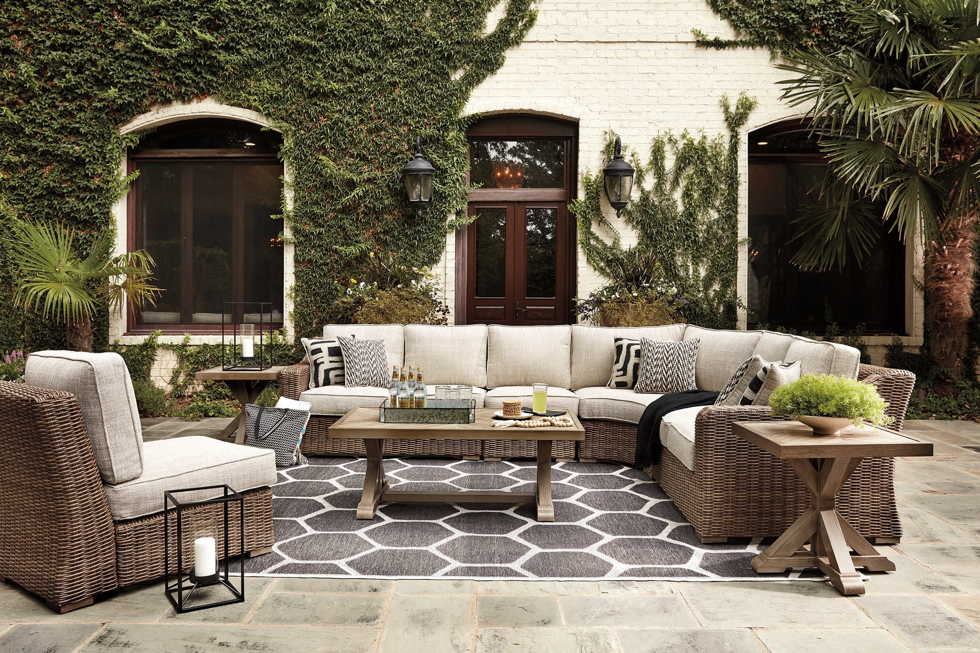 Beachcroft 5-Piece Outdoor Sectional with Coffee Table and 2 End Tables Signature Design by Ashley®