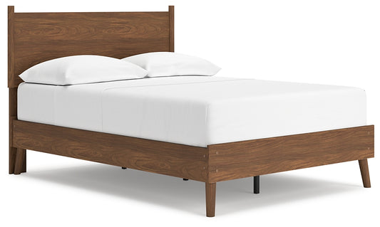 Fordmont  Panel Bed Signature Design by Ashley®